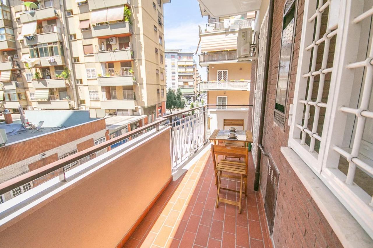 Vacanze Romane Apartment Eksteriør billede